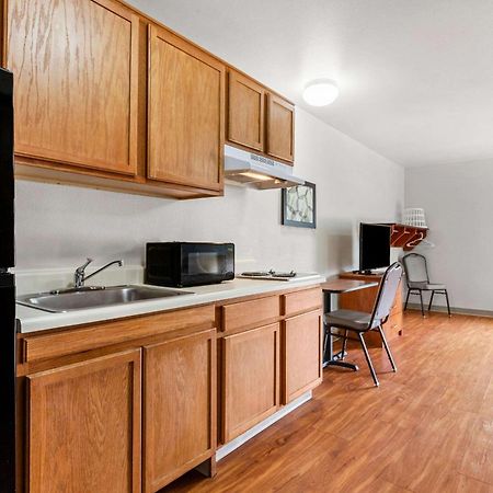 Woodspring Suites Tulsa Dış mekan fotoğraf