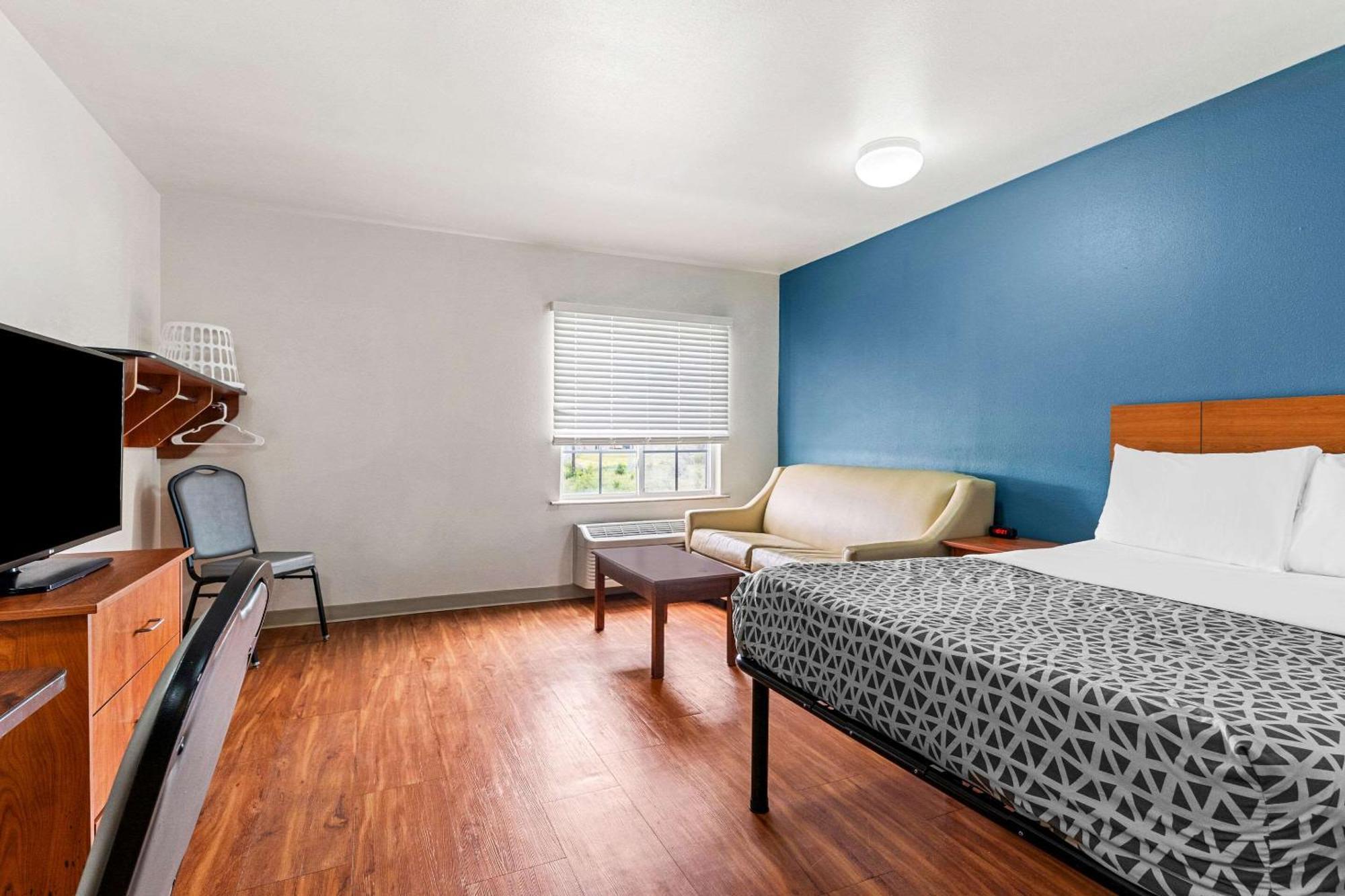 Woodspring Suites Tulsa Dış mekan fotoğraf