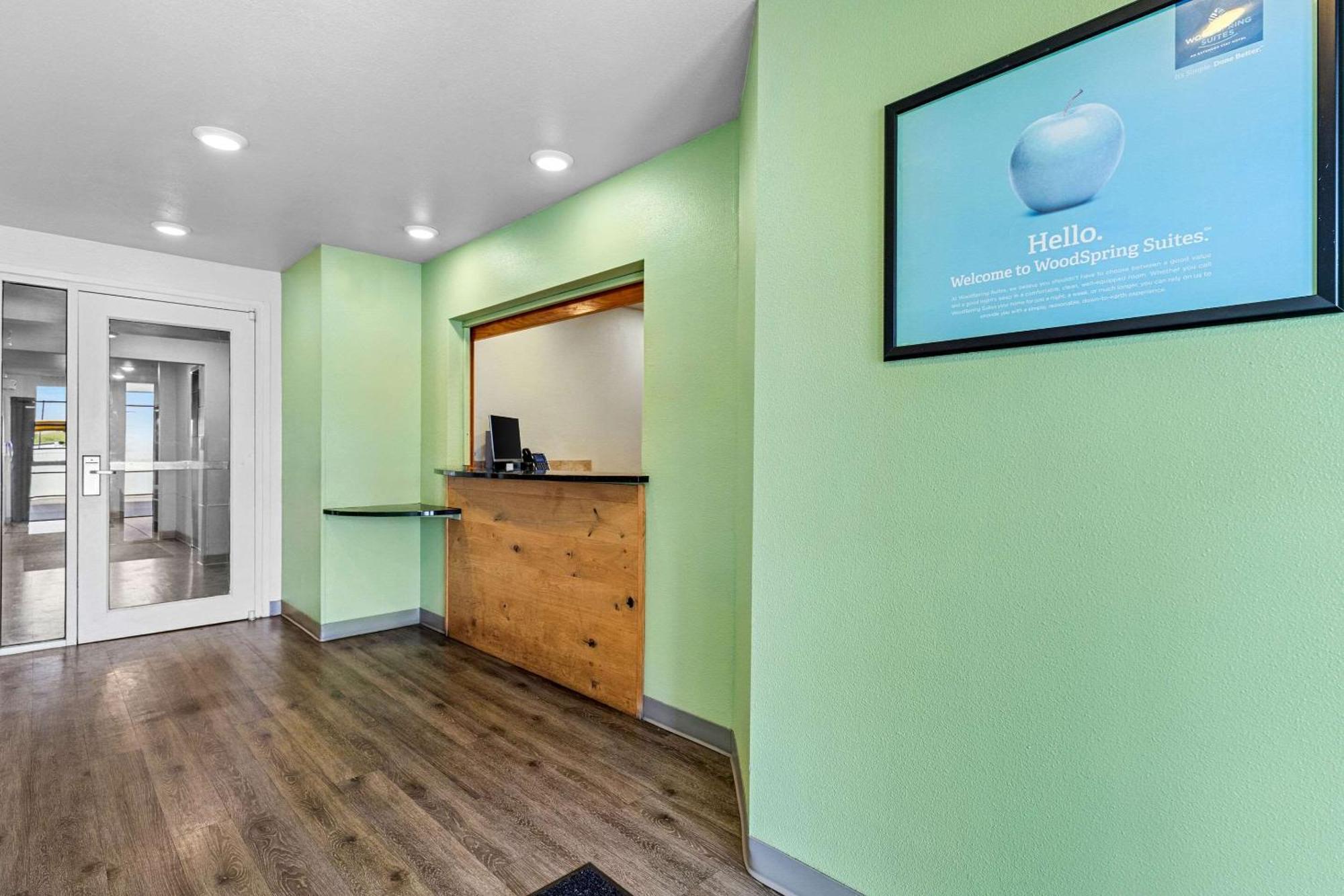 Woodspring Suites Tulsa Dış mekan fotoğraf