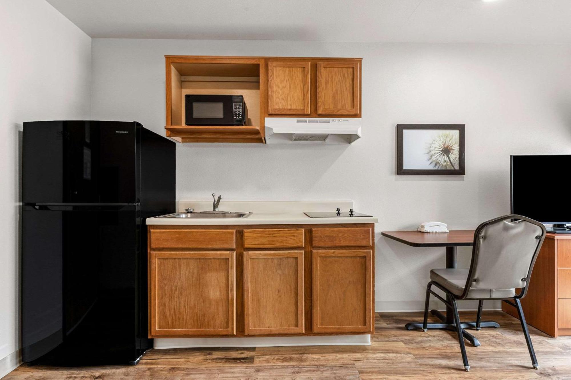 Woodspring Suites Tulsa Dış mekan fotoğraf