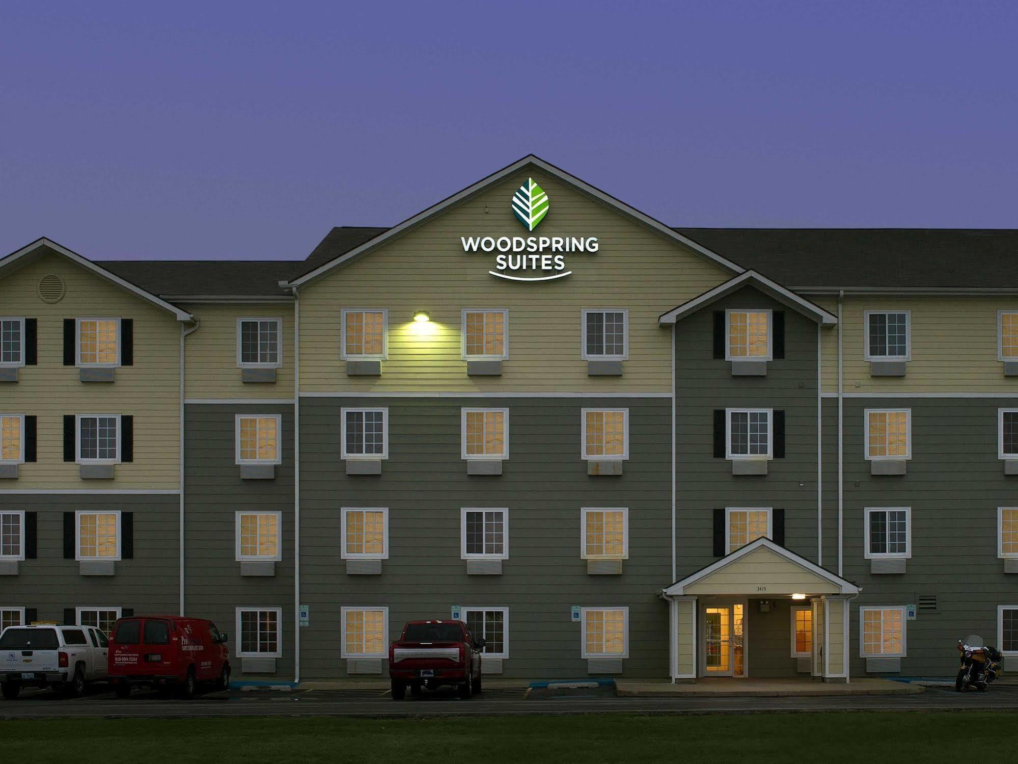 Woodspring Suites Tulsa Dış mekan fotoğraf